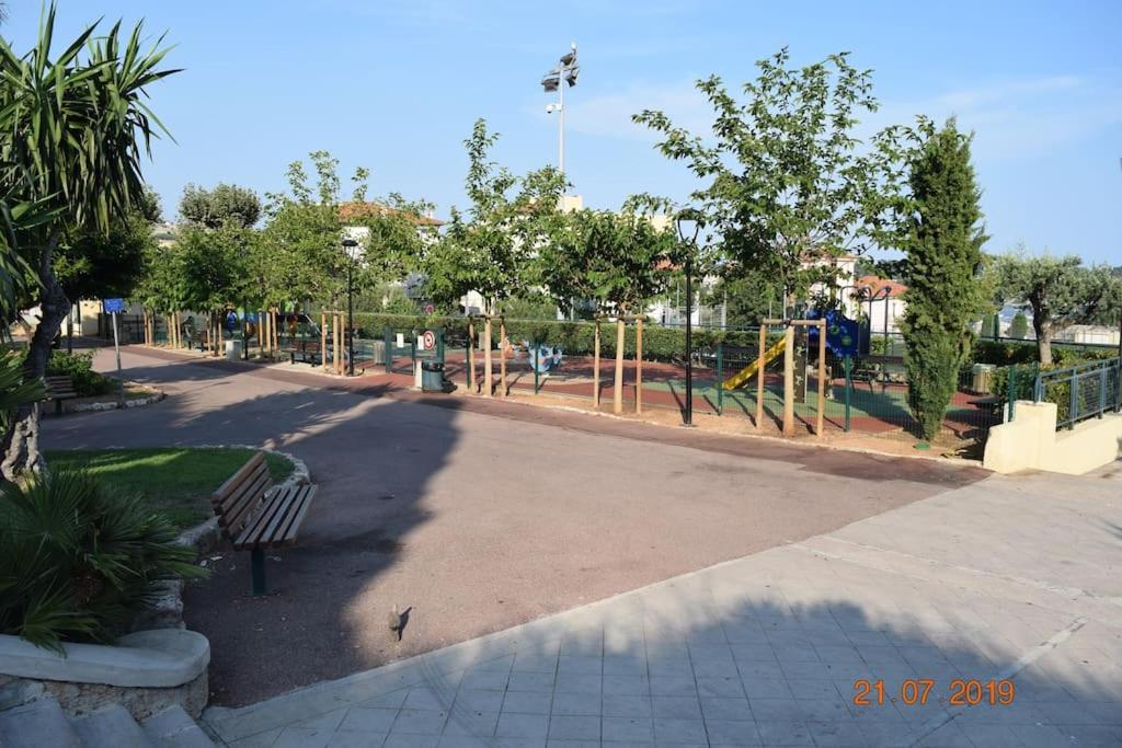 Apartamento Iafrate-Oksoleil Villefranche-sur-Mer Exterior foto